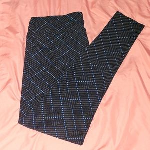 LuLaRoe Black and Blue Dot/Stripe Patterned Leggings